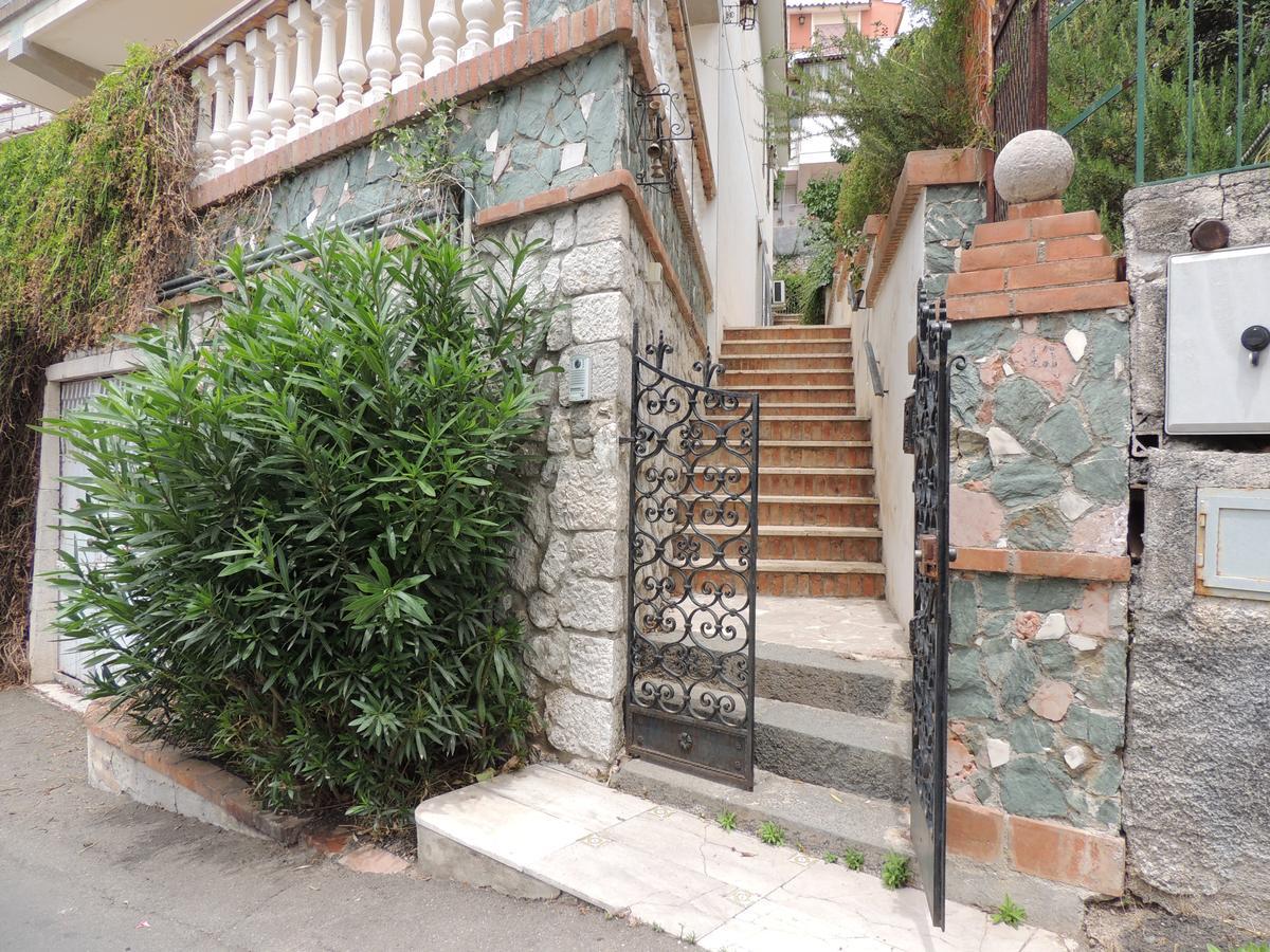 مبيت وإفطار Le Porte Di تاورمينا المظهر الخارجي الصورة